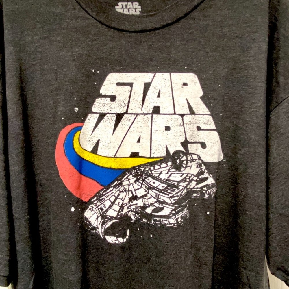 Vintage Fifth Sun Star Wars 3XL Gray Red-Blue-Yellow Millennium Falcon T-Shirt